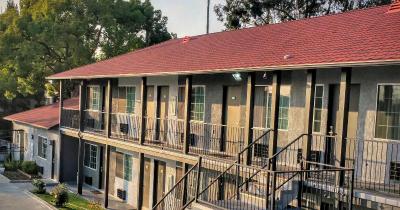 Jewel City Inn