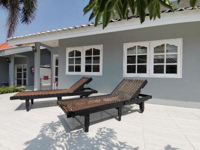 1715 House Caff Resort