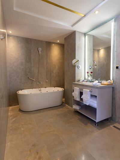 Mandarin Palace Hotel & Spa
