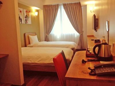 Cozy At 9 Hotel And Kitchen