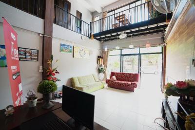 OYO 465 Krung Kao Traveller Lodge
