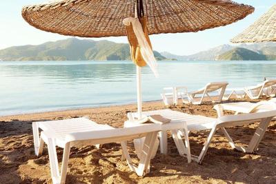 The Beachfront Hotel