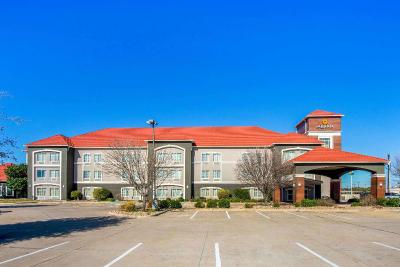 La Quinta Inn Suites Eastland