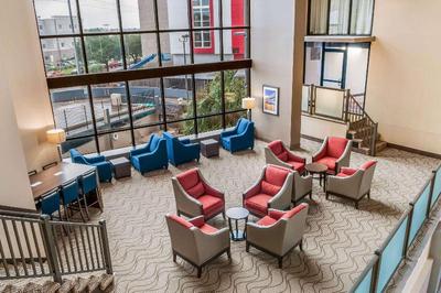 Comfort Inn & Suites At Copeland Tower
