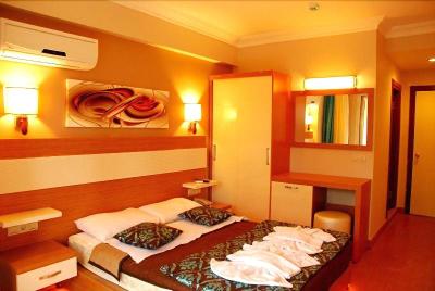 Flora Suites