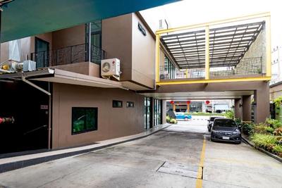 Udee Living Place by ZUZU