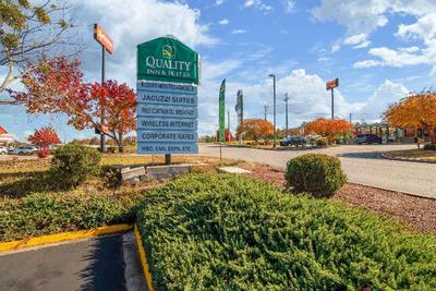 Quality Inn Suites Columbia