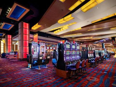 Vee Quiva Hotel Casino