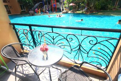 Atlantis Condo Water Park Pattaya By The Sea