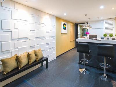Matchbox Bangkok Hostel