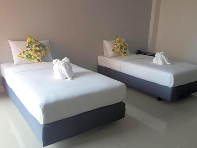 Karon Sea Side Hotel