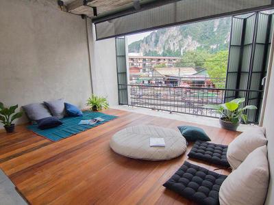 Tan Hostel X Cafe