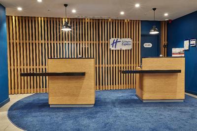 Holiday Inn Express Istanbul  Atakoy Metro