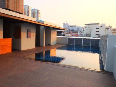 W 14 Hotel
