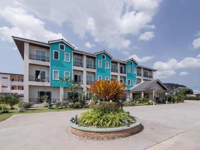 Green Apple Villa