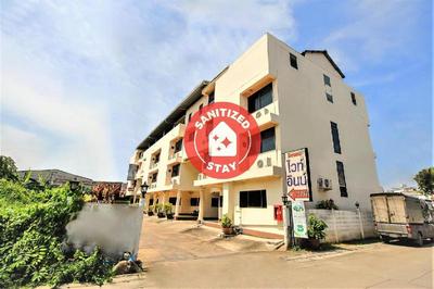 383 White Inn Hotel