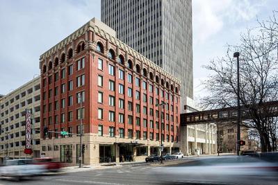 The Peregrine Omaha Downtown, Curio Collection by