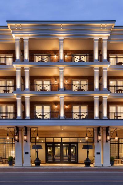 The Harpeth Downtown Franklin Curio Hilton