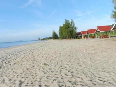 Bayview Beach Resort Baan Grood