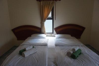 Cousin Resort