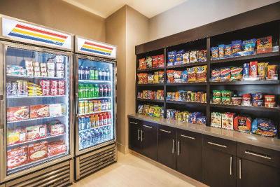 La Quinta Inn & Suites by Wyndham Clifton Park