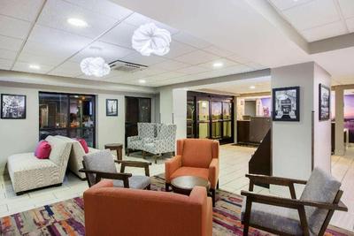 La Quinta Inn & Suites Goodlettsville - Nashville