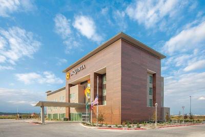 La Quinta Inn & Suites San Marcos Outlet Mall