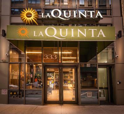 La Quinta Inn and Suites Times Square South