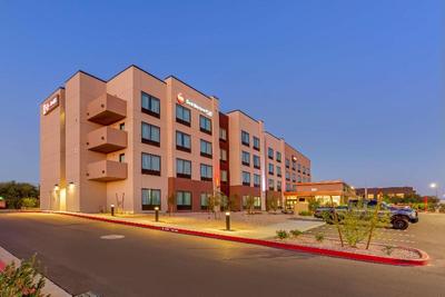 BW Plus Exec Residency Phoenix North Happy Valley
