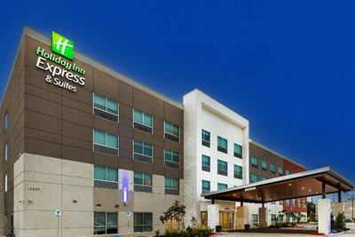 Holiday Inn Express & Sts Stafford NW-Sugar Land