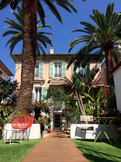 Villa Rose