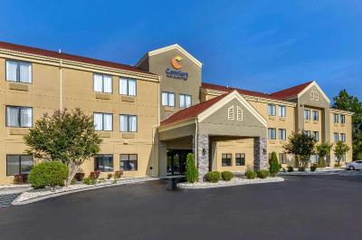 Comfort Inn & Suites Troutville - Roanoke North /