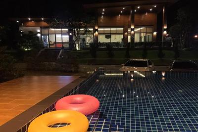 Nutchana Hill Boutique Hotel