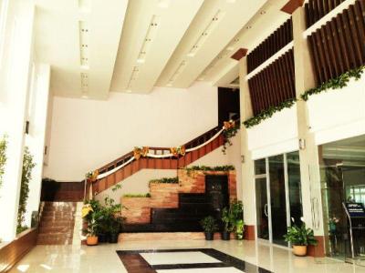 Sinkiat Buri Hotel
