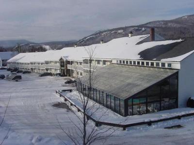 Town Country Inn Resort