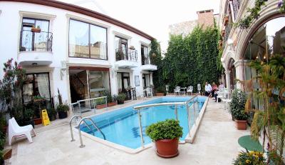 Saint John Hotel