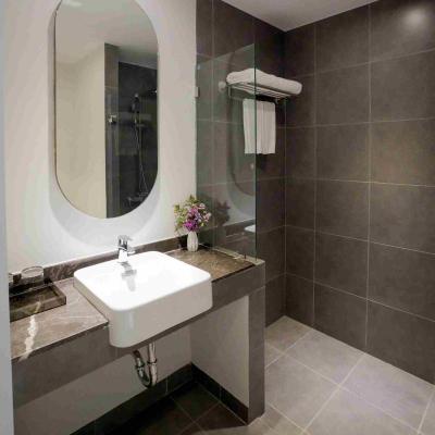Canalis Suvarnabhumi Airport Hotel (SHA Plus+)