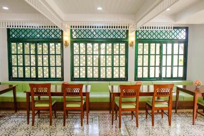 Anchan Laguna Hotel