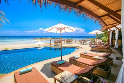 Beyond The Blue Horizon Villa Resort