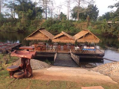 The Raft Land Resort