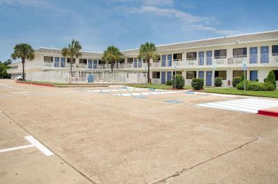 Motel 6 Gulfport