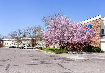 Motel 6 Spokane East