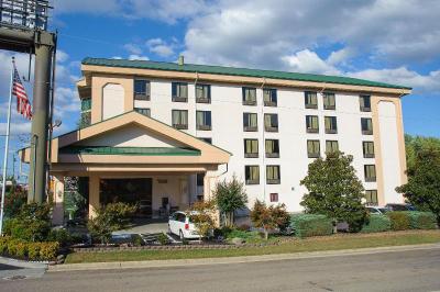 Pigeon River Inn