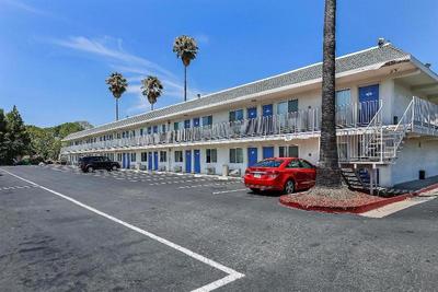 Motel 6 Pleasanton