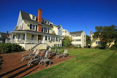 The Beach House Inn