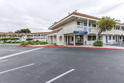 Motel 6 Salinas North Monterey Area