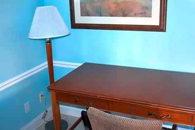 Guest Cottage And Suites