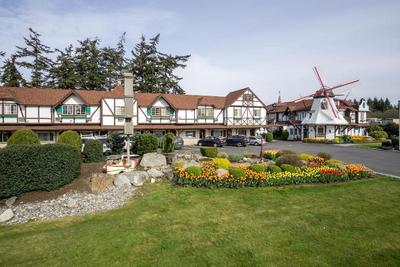 Auld Holland Inn