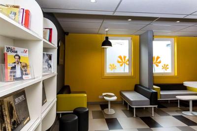 Premia Re Classe Roissy Aa Roport Charles De Gaull