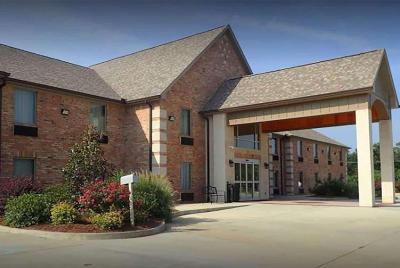Days Inn & Suites by Wyndham Florence Jackson Area